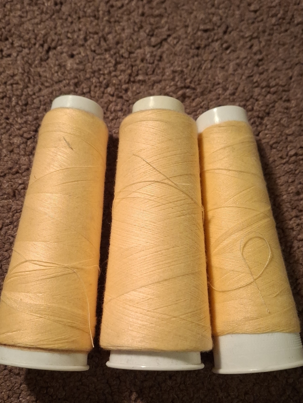 Assorted Thread - Picture 4 of 10